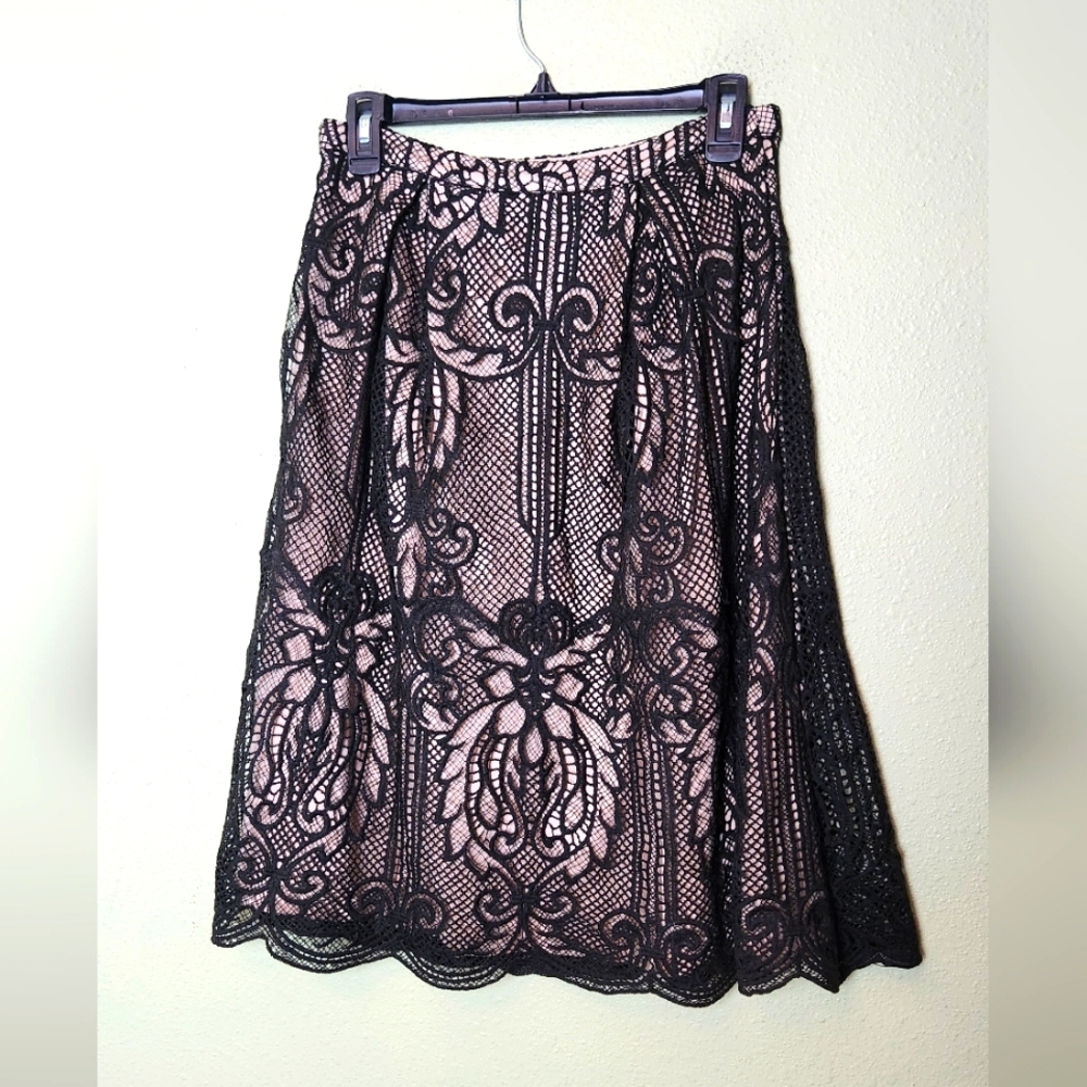 NWT - Francesca Lace Crochet Skirt Size Small